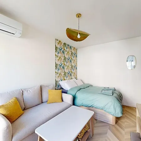 Des Bains Apartment